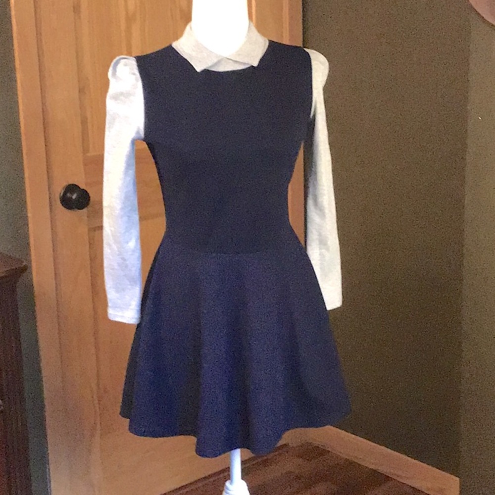 XS ladies cute navy blue dress!